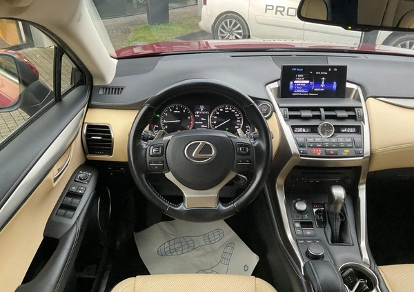 Lexus NX cena 99900 przebieg: 147511, rok produkcji 2016 z Kraków małe 497